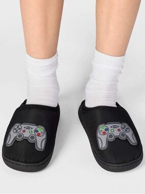 PLACE Gaming Controller Slippers - Casual Indoor Footwear